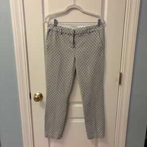 Katherine Barclay Geometric Gray Ankle Pants Size 6
